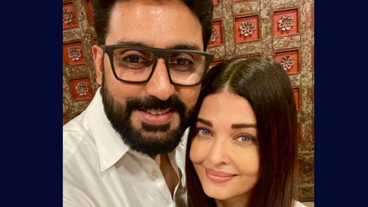 aishwarya-raiabhishek-bachchan-post-a-loveydovey-pic-on-16th-wedding-anniversary-fans-say-nazaar-na-lage